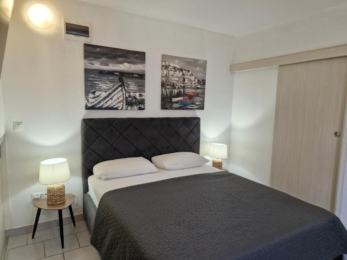 Apartment Stay Inn Spalato Esterno foto